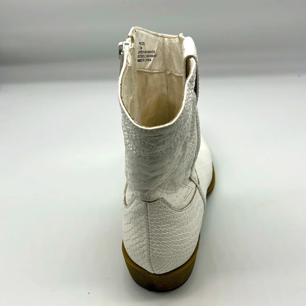 Coconuts By Matisse - Pistol White Faux Leather Snake Print Ankle Boots Size 7.5